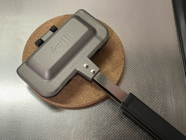 めっちゃおいしいホットサンドが作れる4w1hのホットサンドソロ
